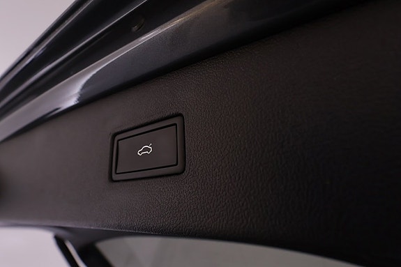 Volkswagen Tiguan Allspace 13 of 18