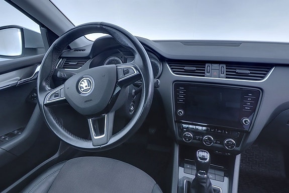 Skoda Octavia 8 of 22