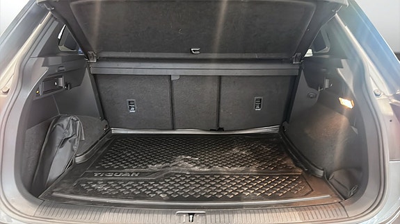 Volkswagen Tiguan 13 of 14