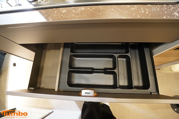 Bürstner B66 C 644 Automat 140hk Backkamera 11 of 21