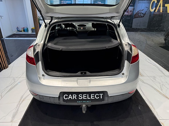 Renault Megane 5 of 22