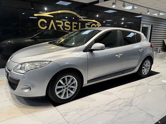 Renault Megane 2 of 22