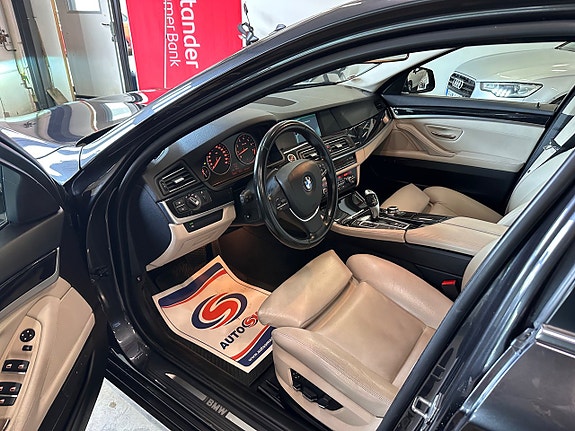 BMW 523i 7 of 20