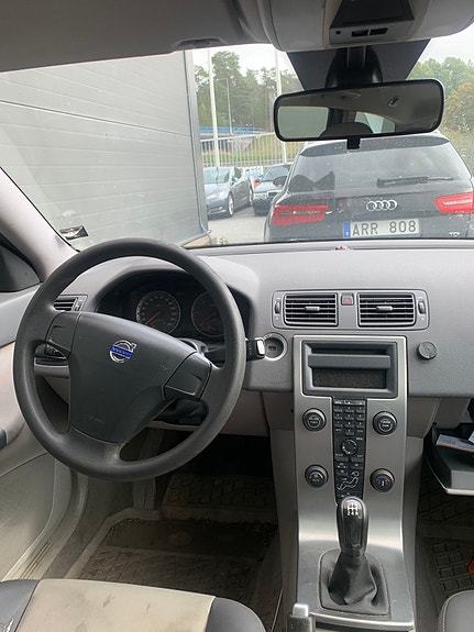Volvo V50 4 of 4