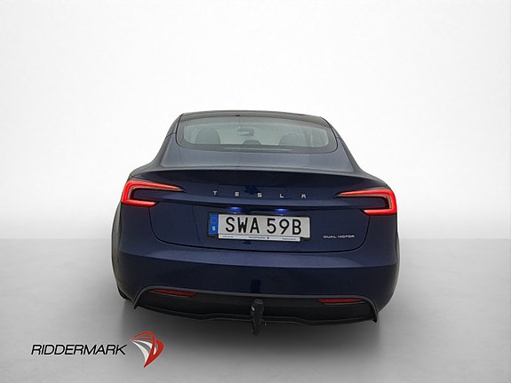 Tesla Model 3 9 of 30