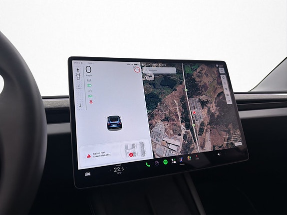 Tesla Model 3 23 of 30