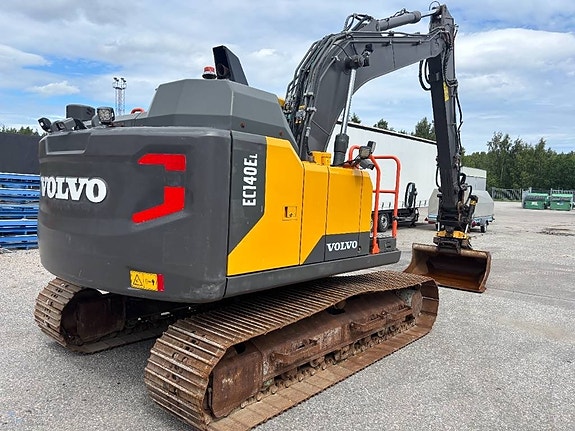 Volvo EC 140 EL 8 of 18