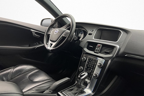 Volvo V40 28 of 28