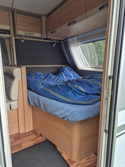 Knaus Sudwind 580QS (4 bäddar) 5 of 8