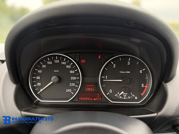 BMW 118d 12 of 20