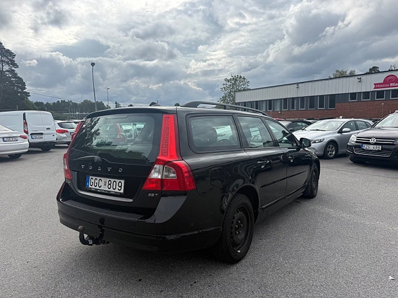 Volvo V70 6 of 19