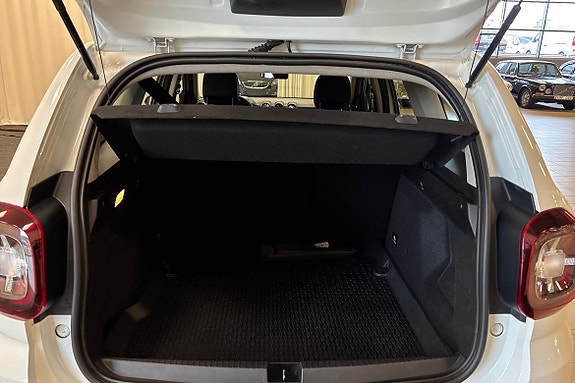 Dacia Duster 13 of 17