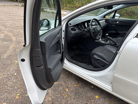 Peugeot 508 2 of 11