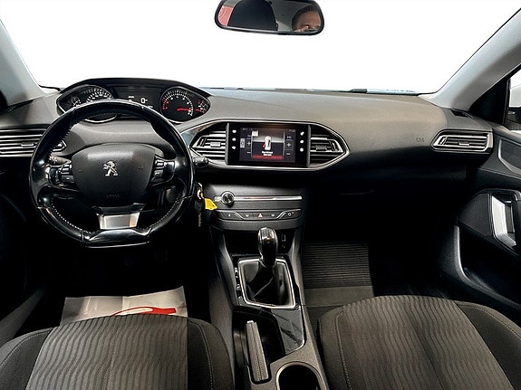 Peugeot 308 SW 6 of 17