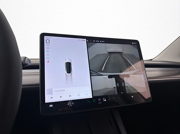 Tesla Model 3 20 of 30