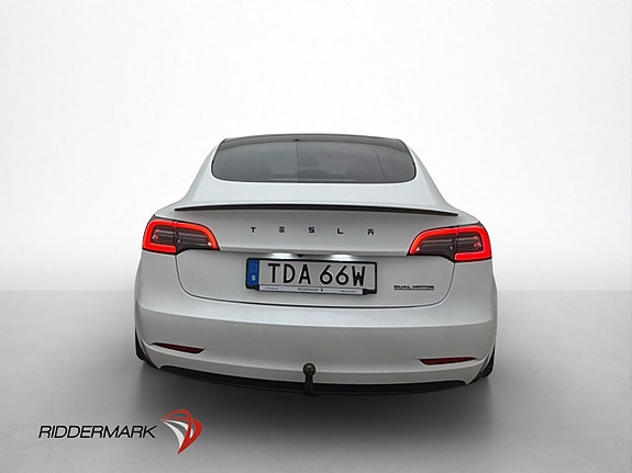 Tesla Model 3 8 of 30