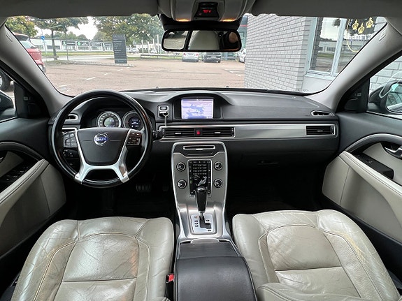 Volvo S80 10 of 27