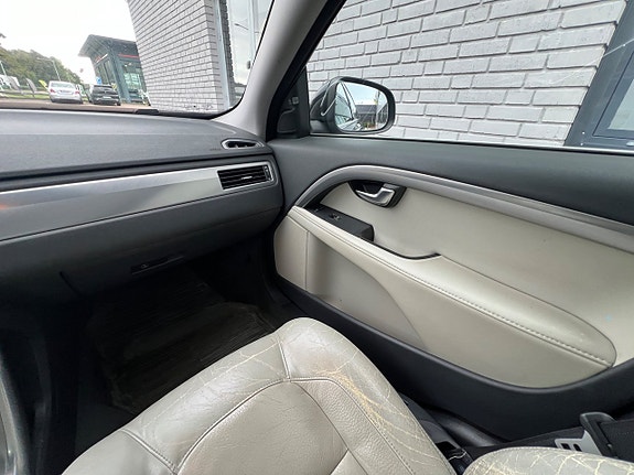 Volvo S80 27 of 27