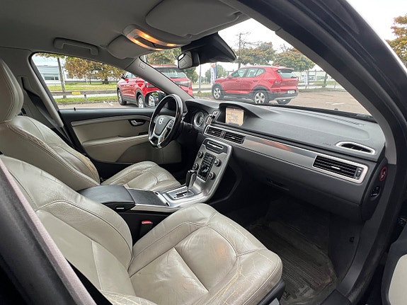 Volvo S80 15 of 27