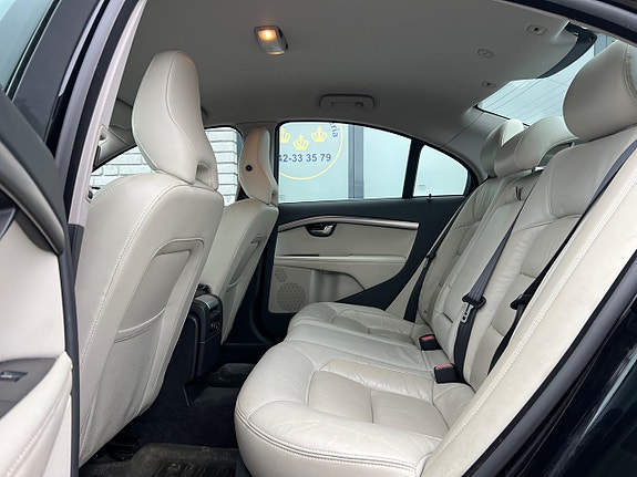 Volvo S80 13 of 27