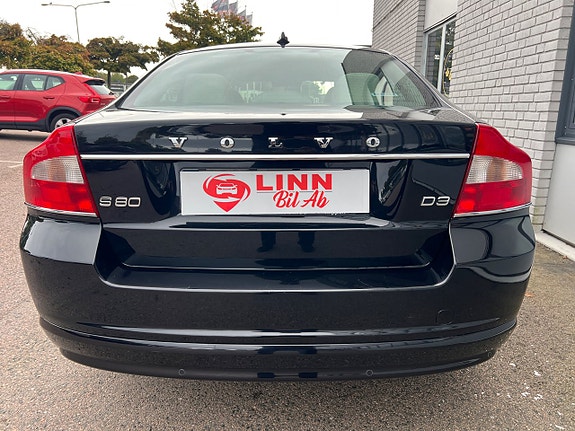 Volvo S80 5 of 27