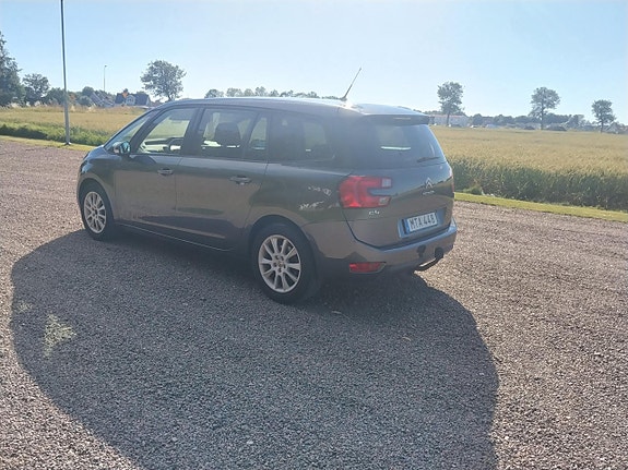 Citroen Grand C4 Picasso 3 of 14