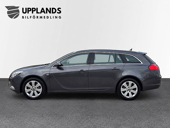 Opel Insignia 2 of 10