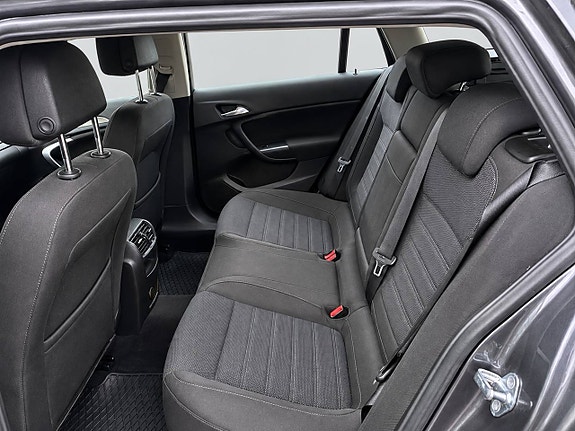Opel Insignia 7 of 10