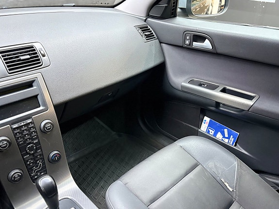 Volvo V50 18 of 18