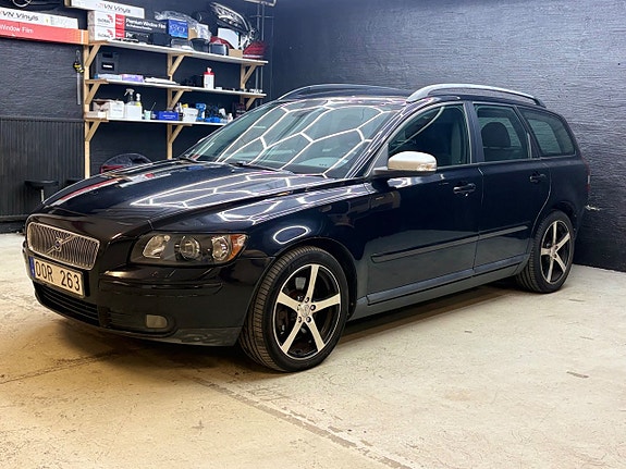 Volvo V50 5 of 18