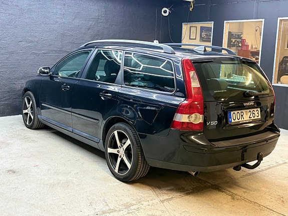 Volvo V50 7 of 18