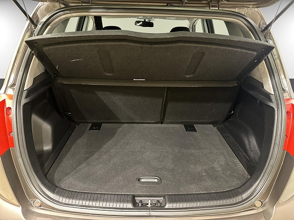 Kia Venga 14 of 15