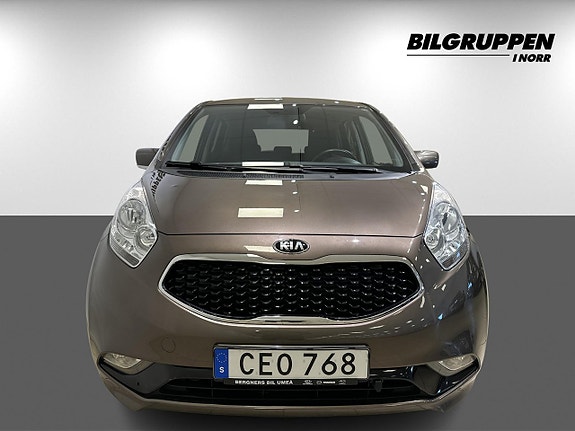 Kia Venga 2 of 15