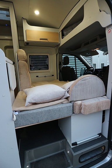 Karmann Dexter 560 4x4 170 hk Dieselvärmare dragkrok 18 of 24