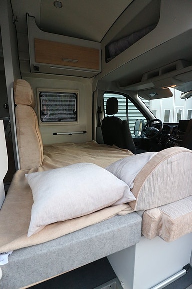 Karmann Dexter 560 4x4 170 hk Dieselvärmare dragkrok 19 of 24