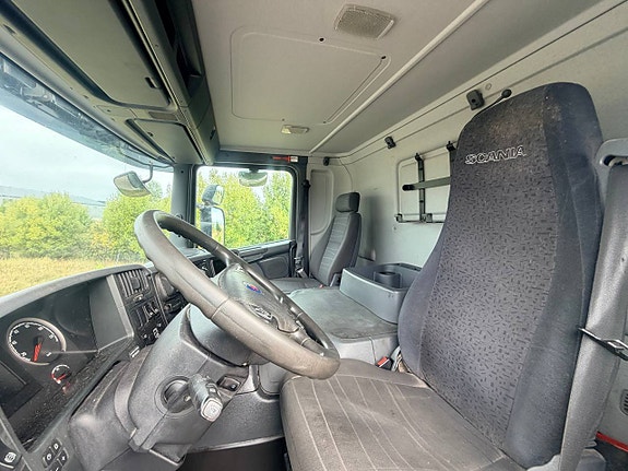 Scania P 280 6 of 12