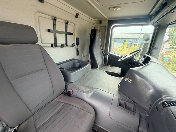 Scania P 280 9 of 12