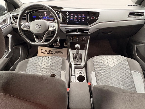 Volkswagen Taigo 9 of 21