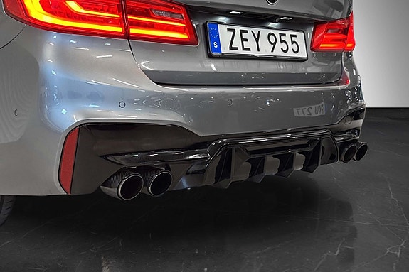 BMW 540i 7 of 30