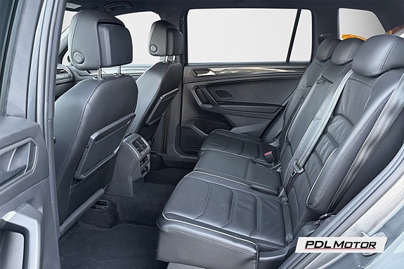 Volkswagen Tiguan Allspace 12 of 14