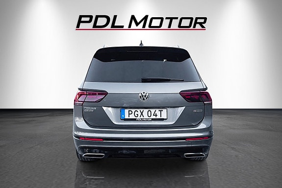 Volkswagen Tiguan Allspace 4 of 14