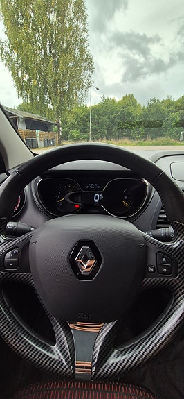 Renault Captur 6 of 9