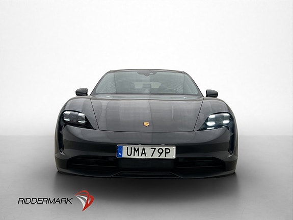 Porsche Taycan 3 of 30