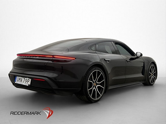 Porsche Taycan 5 of 30
