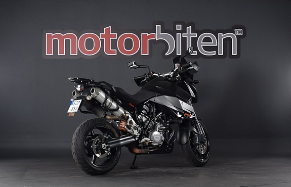 KTM 990 SUPERMOTO 3 of 3