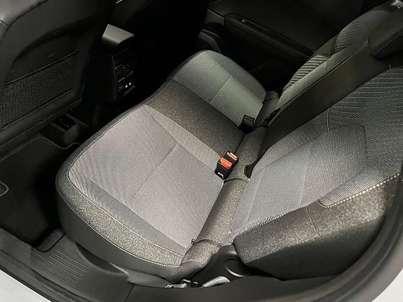 Renault Captur 5 of 17