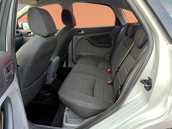 Ford Focus 8 of 9