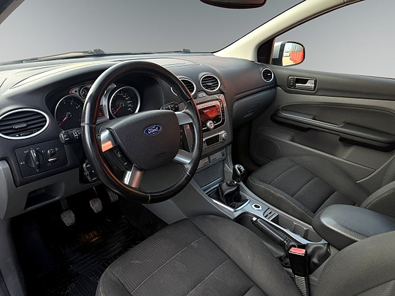 Ford Focus 6 of 9