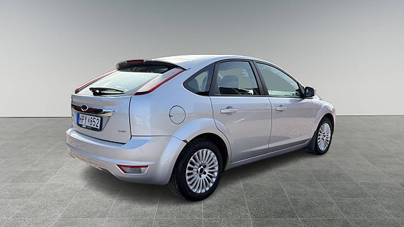 Ford Focus 3 of 9