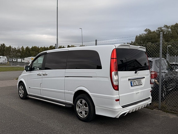 Mercedes-Benz Viano 4 of 12